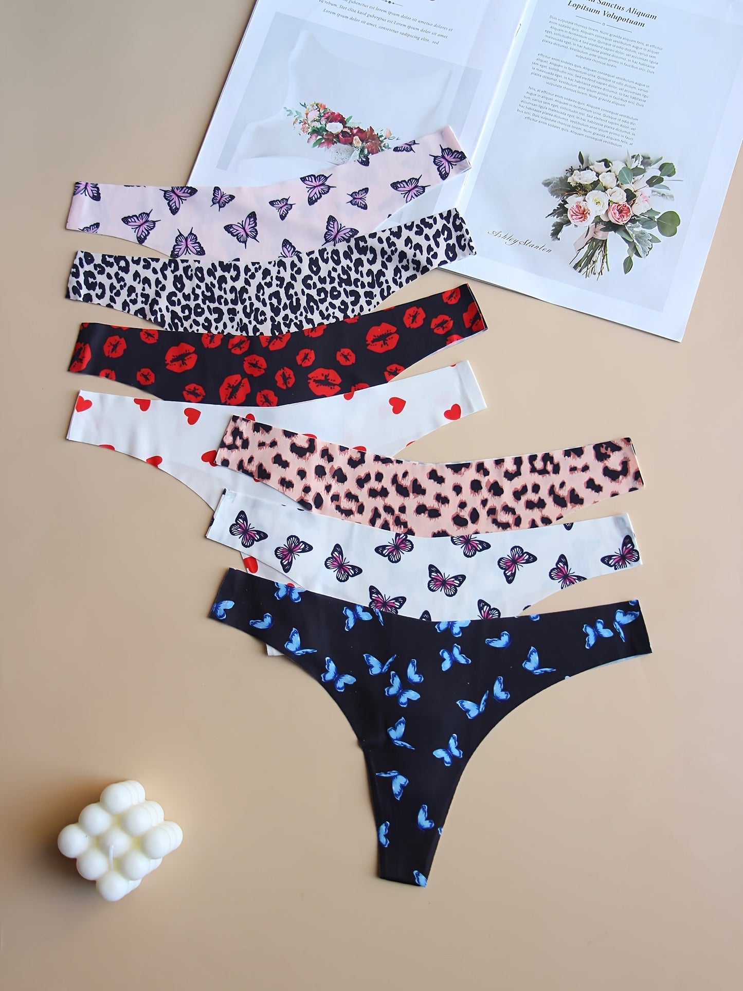 7pcs Comfy Graphic Print Seamless Thongs, Breathable Women's Lingerie